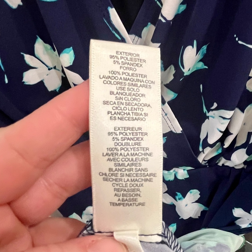 NWT Eliza J Women's Floral Printed Faux Wrap Surplus Bodice Dress Size 2 - Picture 10 of 12